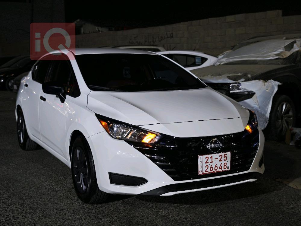 نیسان ڤێرسا